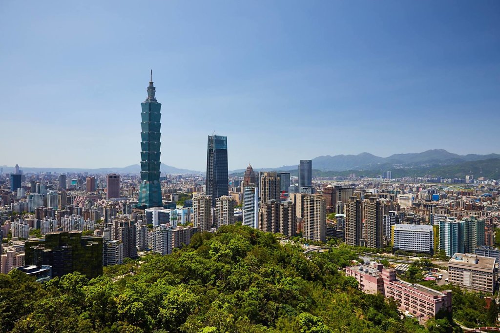 Taipei from Elephant Mountain