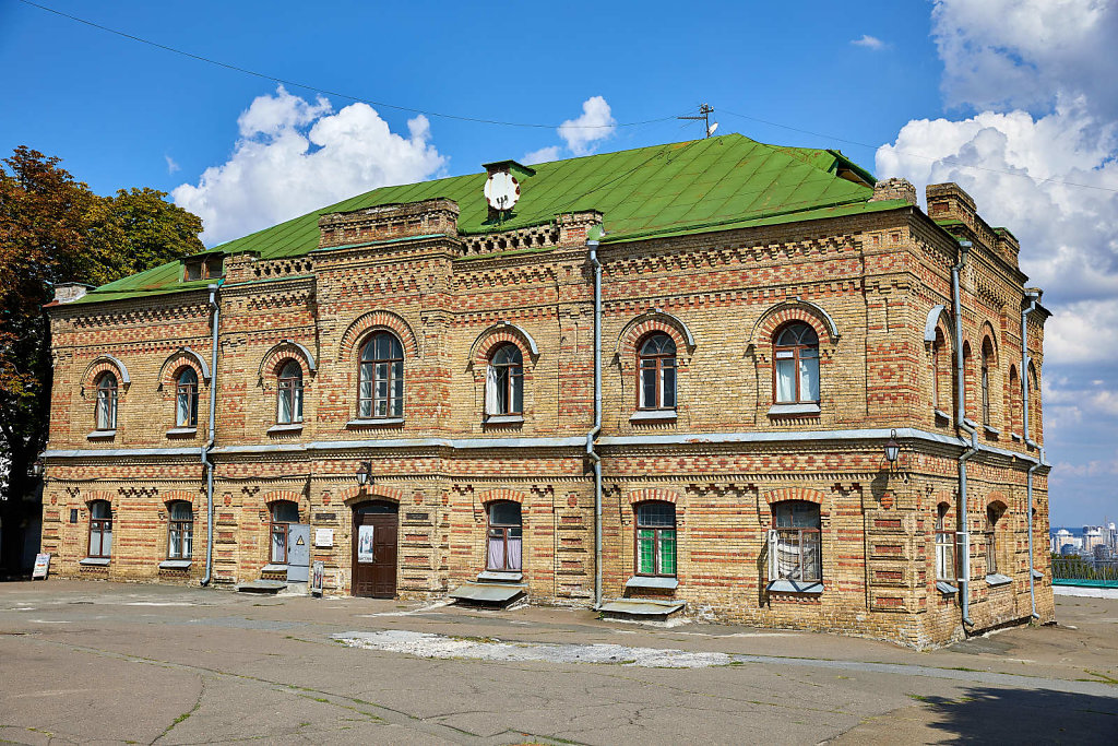 IMG-3983.jpg